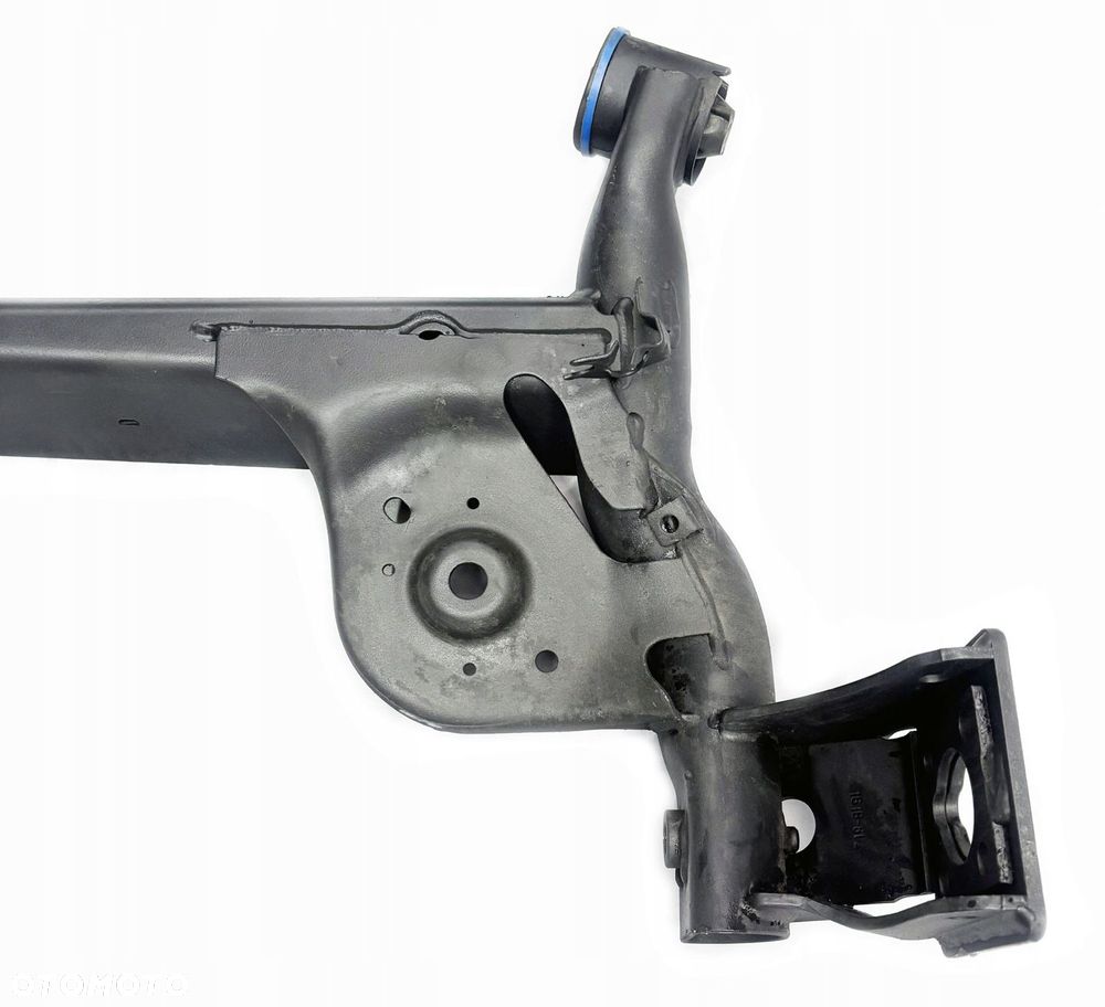 Tylna belka Dacia Duster I HS 2010-2018, Duster II HM 2017- , bez 4x4 - 3