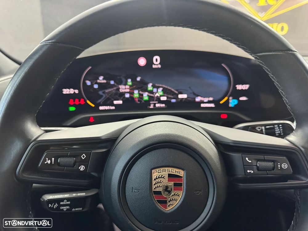 Porsche Taycan Bateria Performance Plus - 22