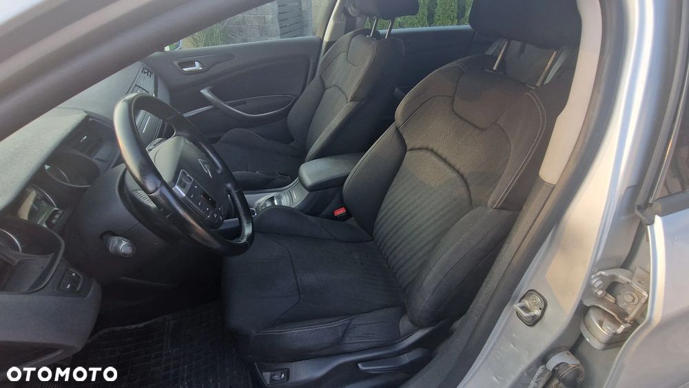 Citroën C5 2.0i 16V Confort - 10