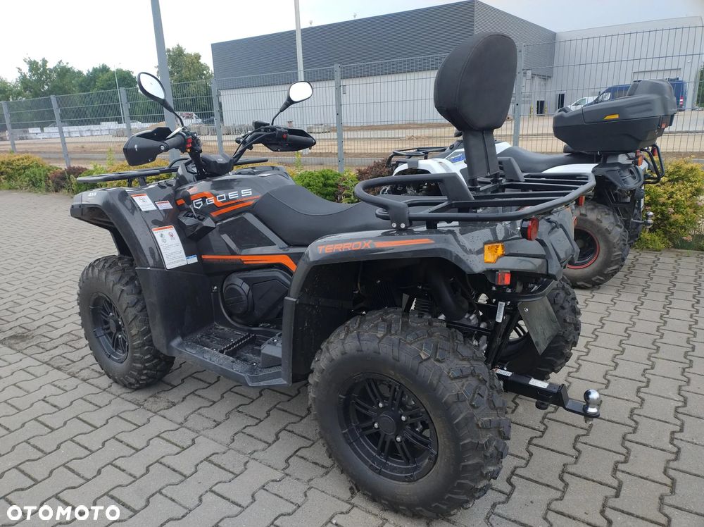 CFMoto CForce - 24