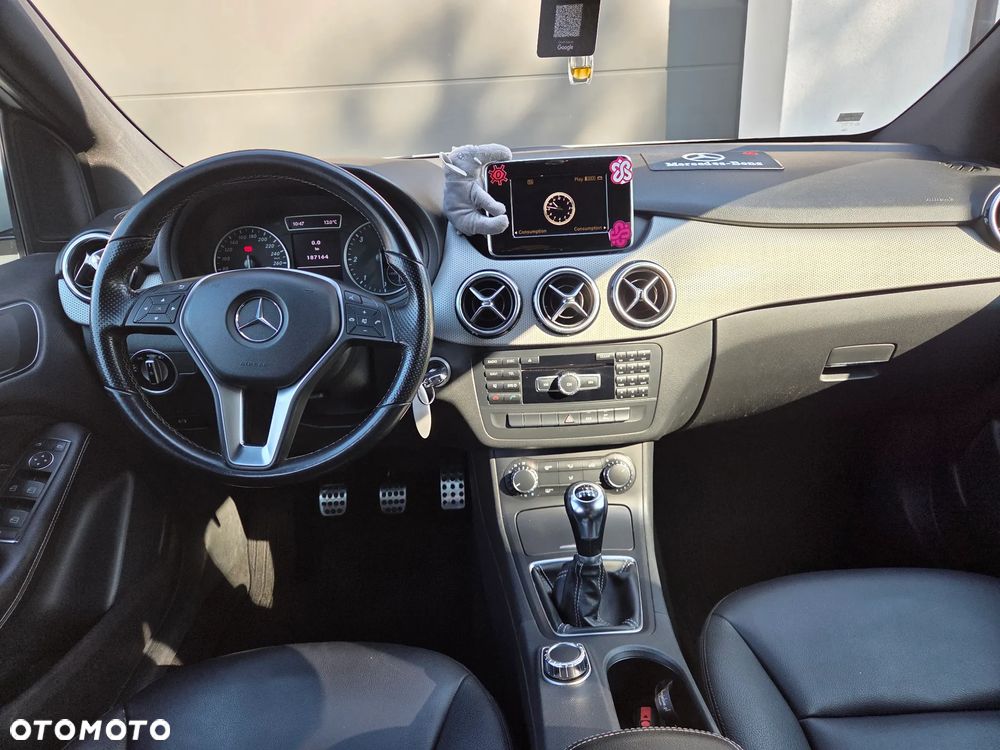 Mercedes-Benz Klasa B 180 CDI - 19