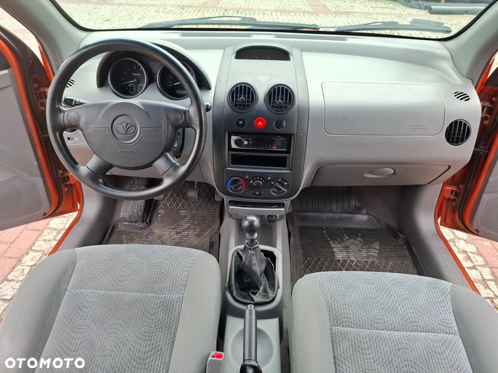 Daewoo Kalos - 10