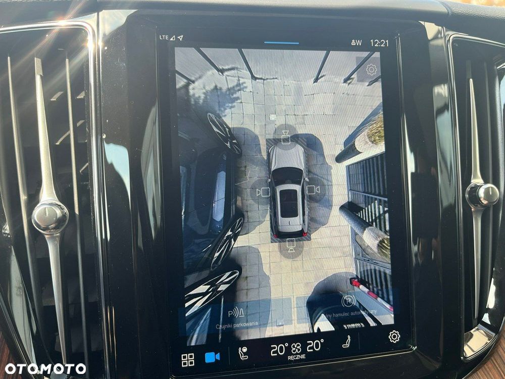 Volvo XC 60 - 21