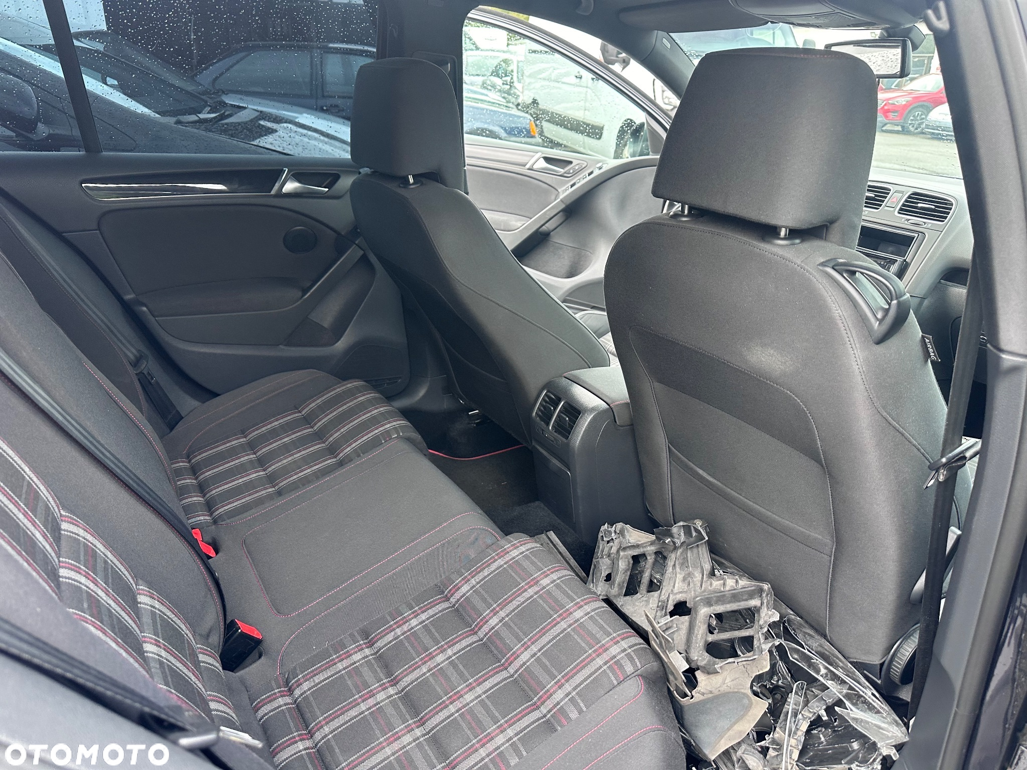 Volkswagen Golf 2.0 GTI DSG - 16