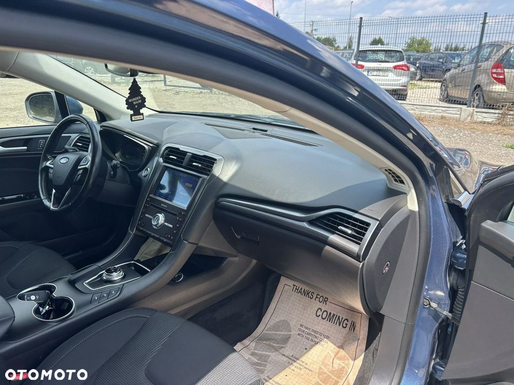Ford Mondeo - 40