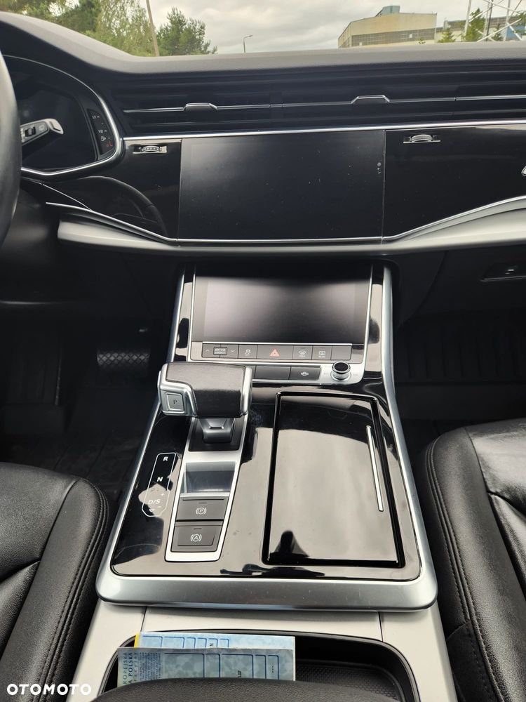 Audi Q7 - 11