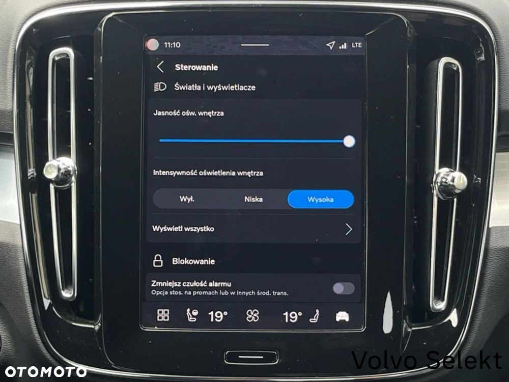 Volvo XC 40 - 22