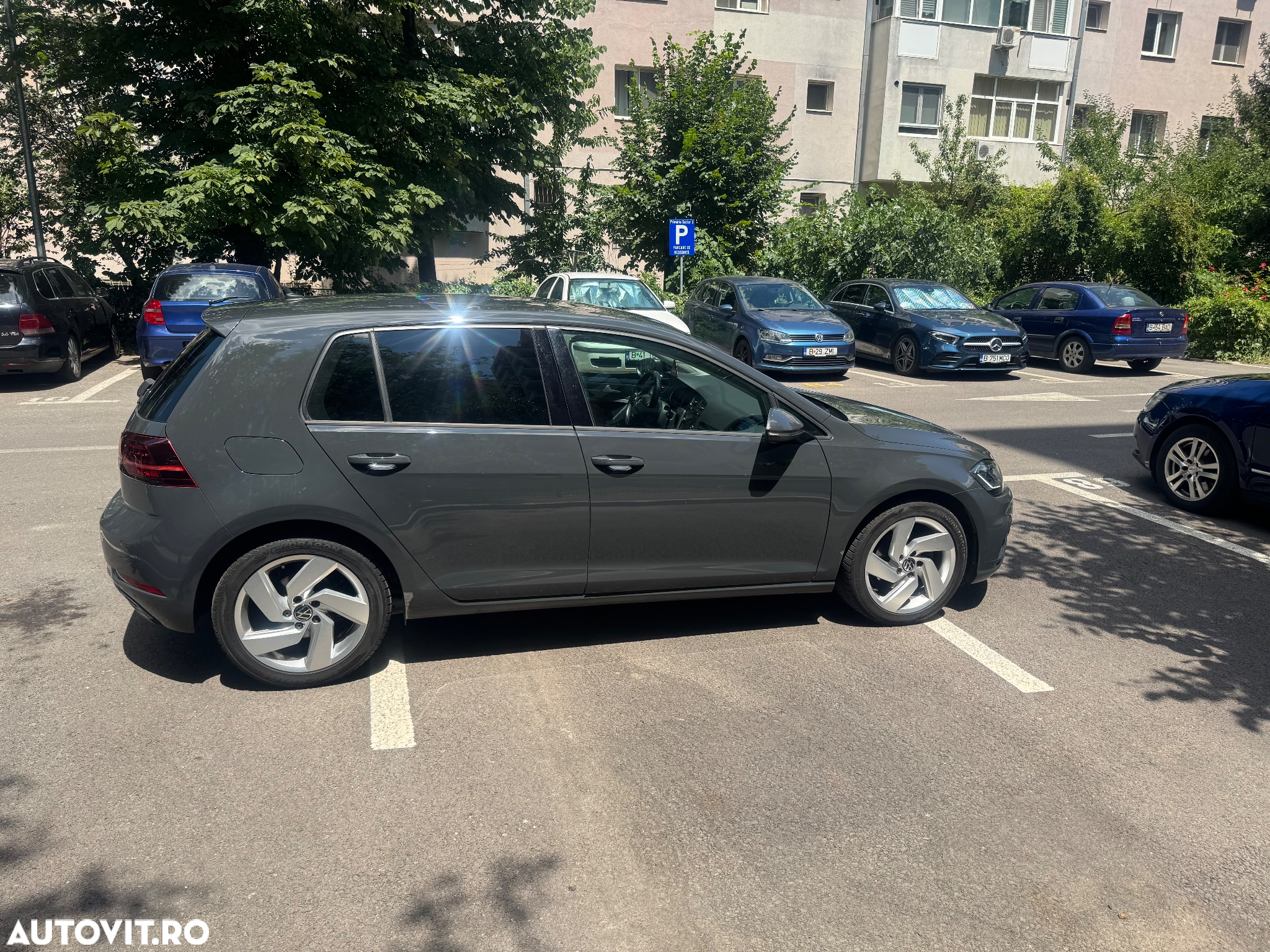 Volkswagen Golf - 4