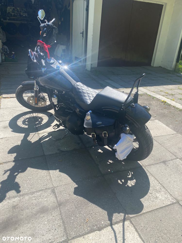 Harley-Davidson Dyna Street Bob - 9