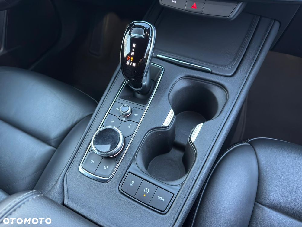 Cadillac XT4 350T AWD Premium Luxury - 27