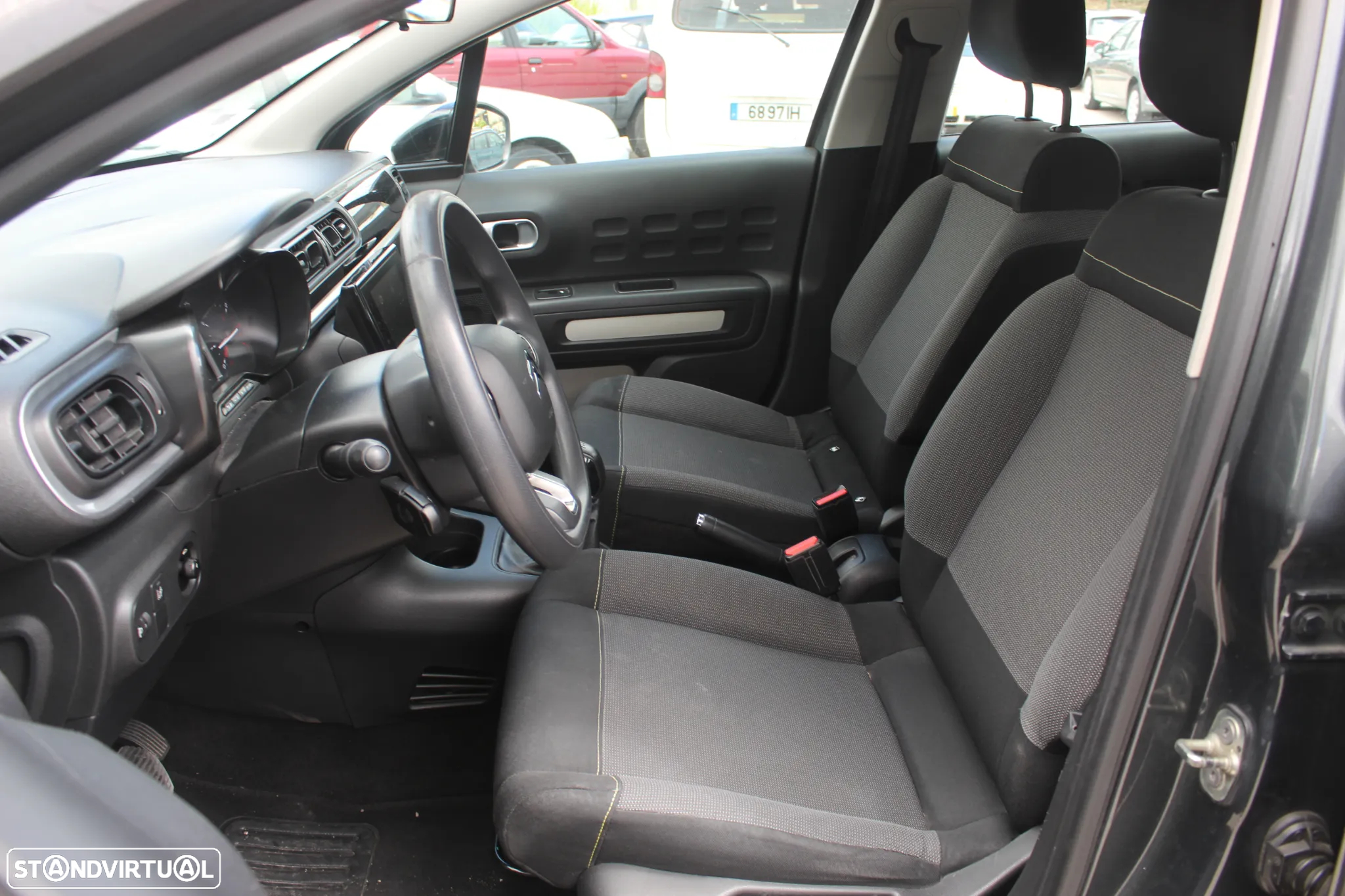Citroën C3 1.6 BlueHDi Exclusive - 8