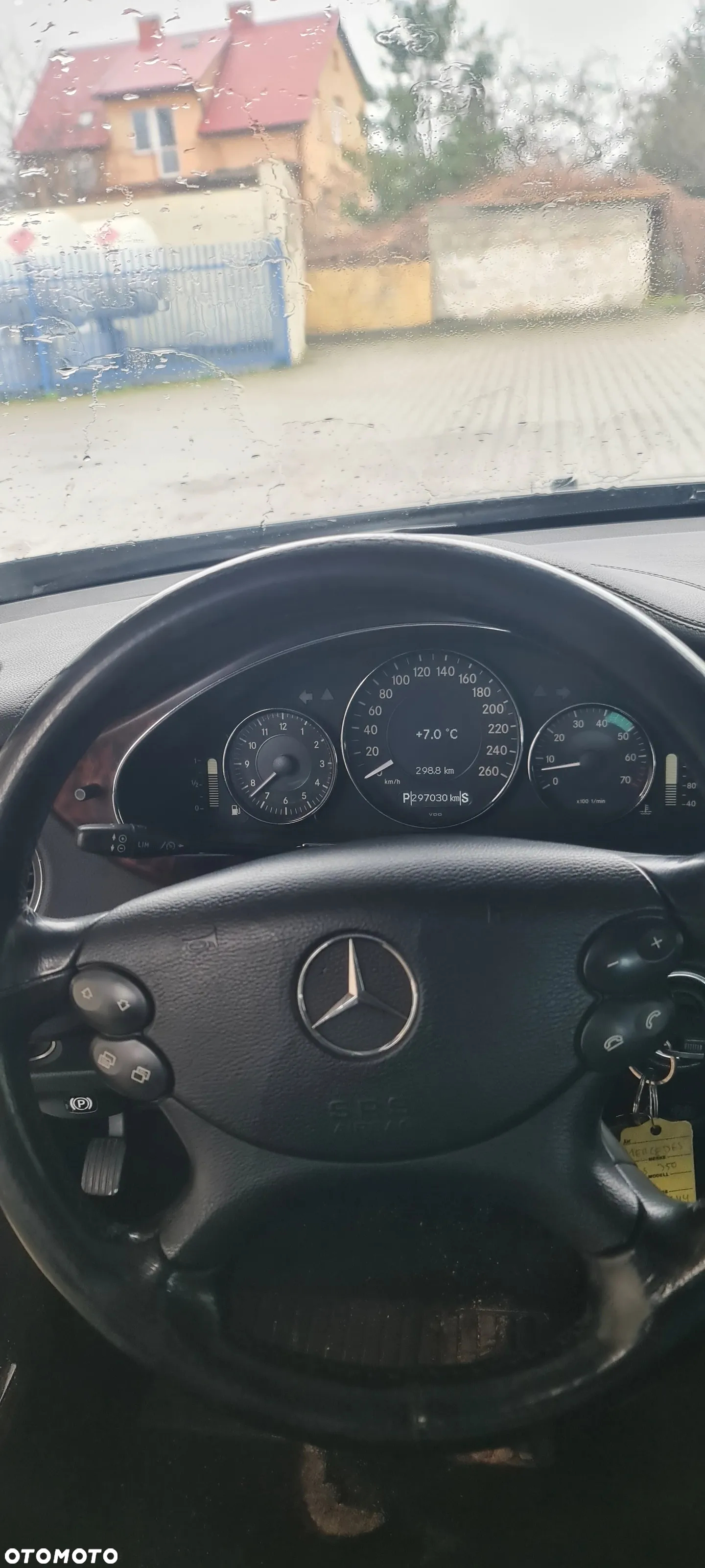 Mercedes-Benz CLS - 14