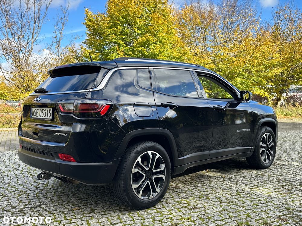 Jeep Compass - 12