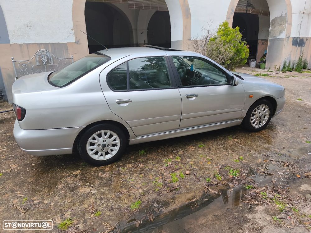 Nissan Primera - 4