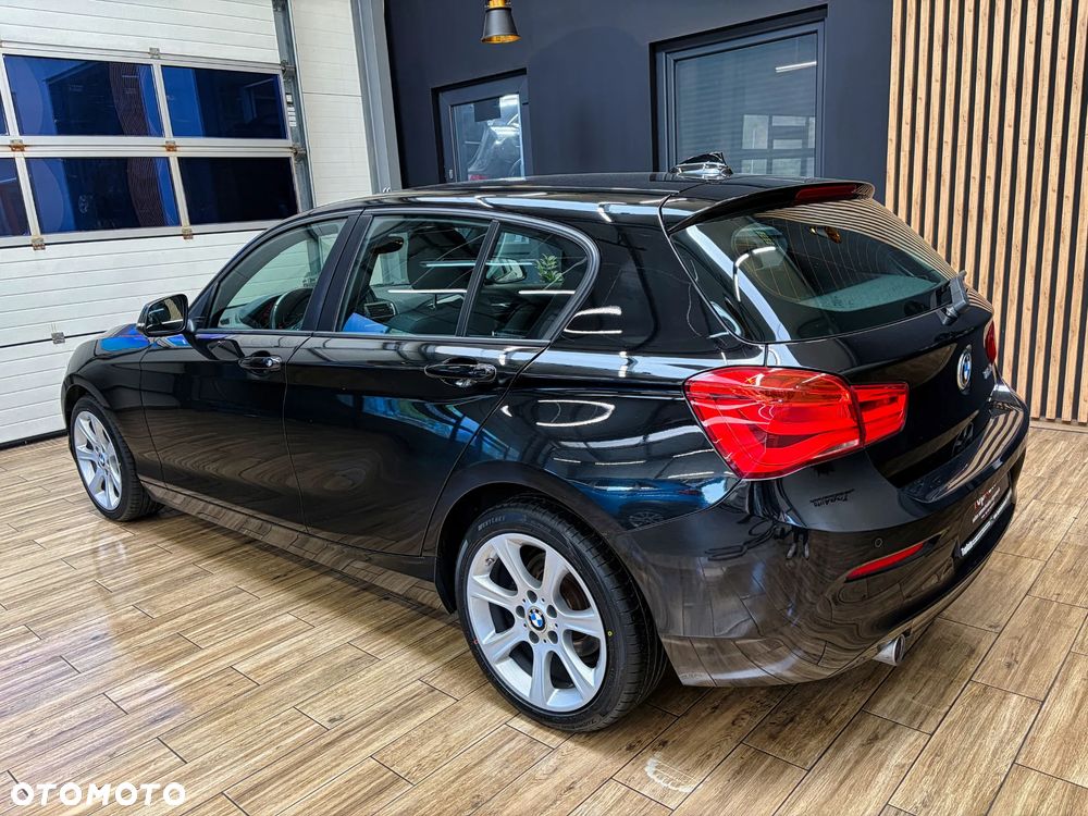 BMW Seria 1 118d Sport Line - 11