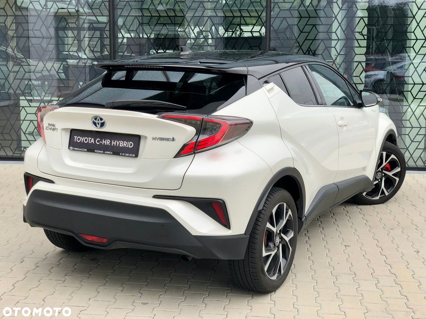 Toyota C-HR 1.8 Hybrid Prestige - 12