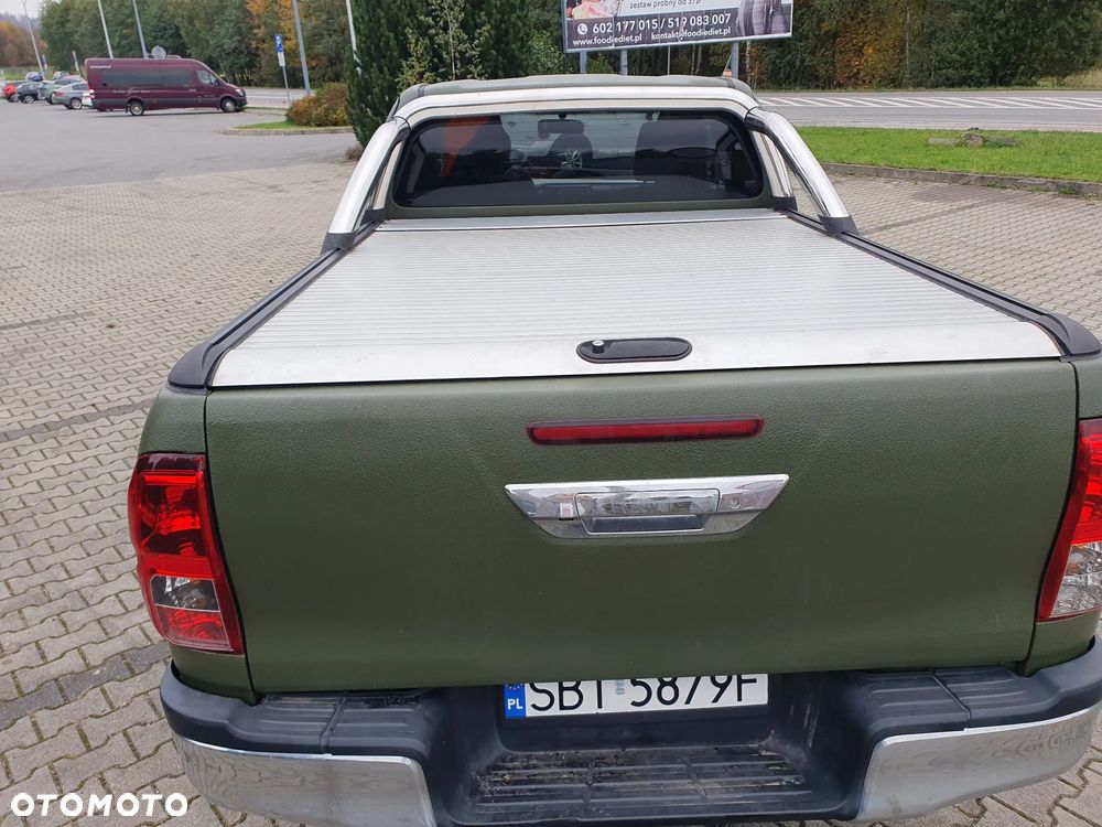 Toyota Hilux 2.4 D-4D Extra Cab DLX 4x4 - 9