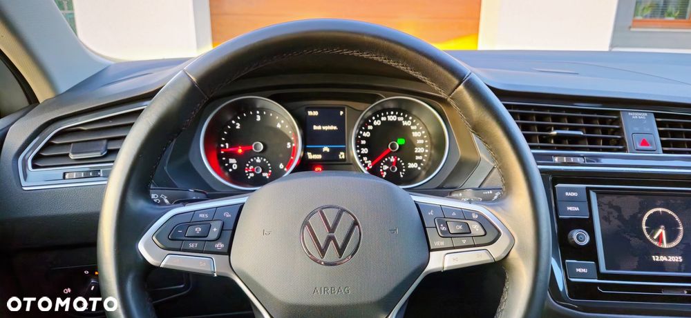 Volkswagen Tiguan 2.0 TDI SCR 4Mot Life DSG - 16