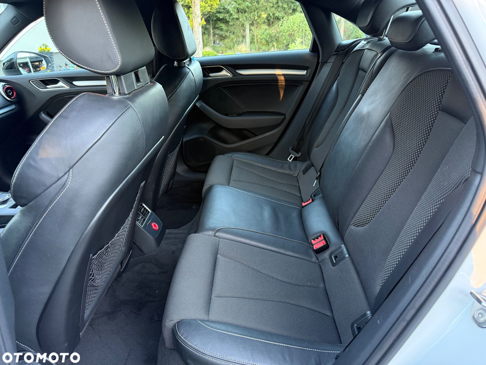 Audi A3 1.8 TFSI Limousine S line Sportpaket - 19