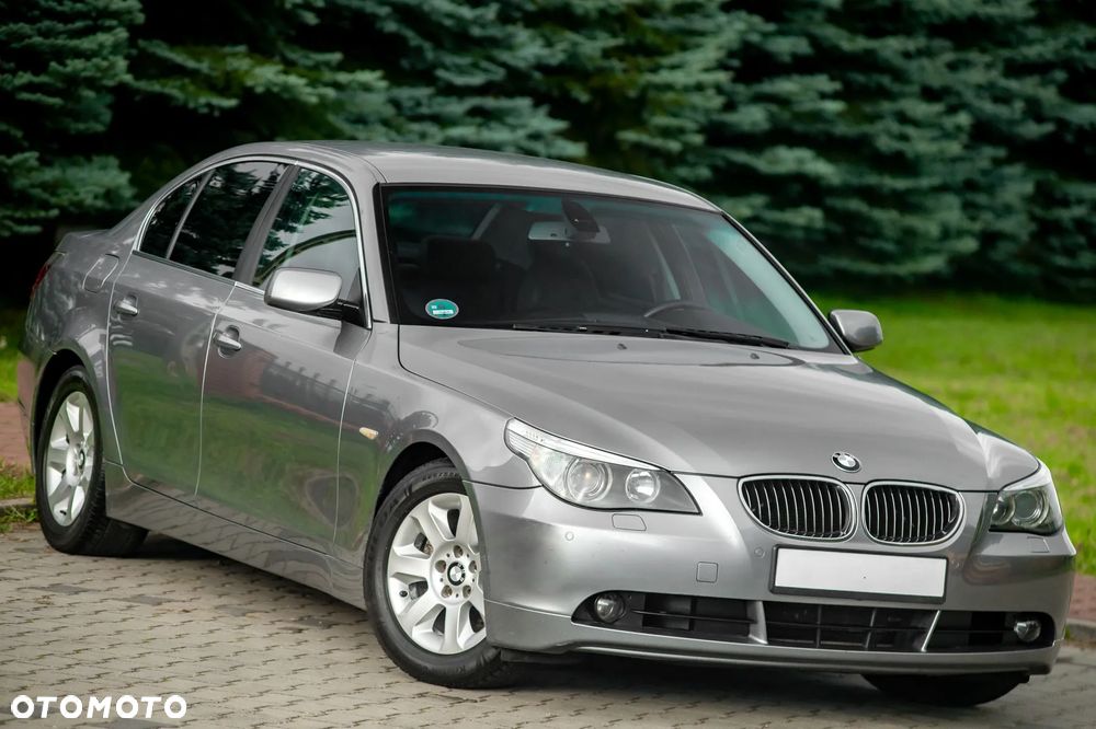 BMW Seria 5 525i - 2