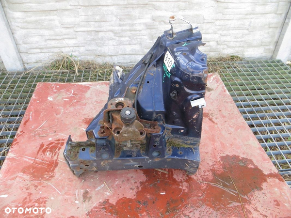 TOYOTA URBAN CRUISER PODŁUŻNICA ĆWIARTKA PRAWA 08-
