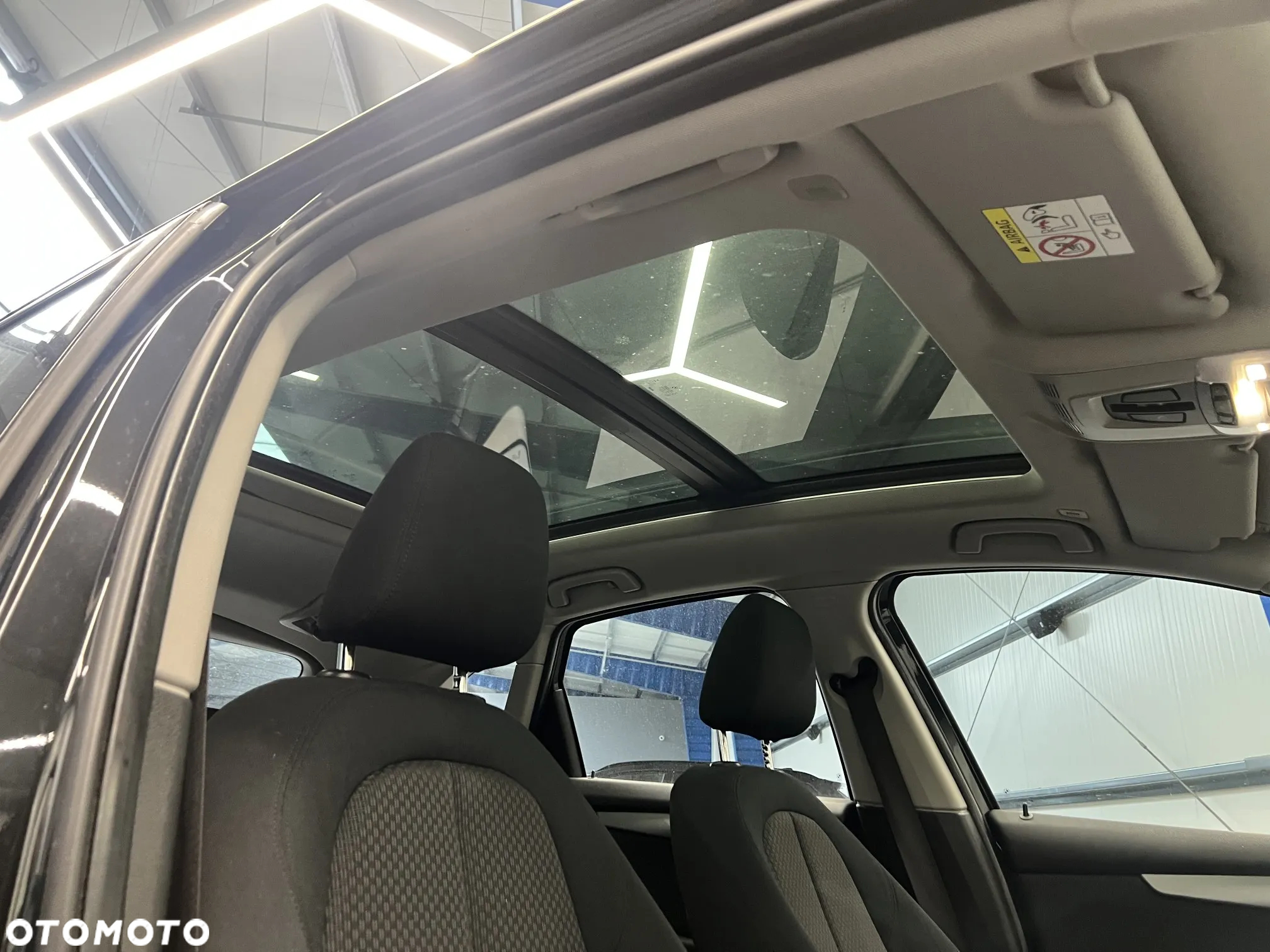 BMW Seria 2 218i Advantage - 20