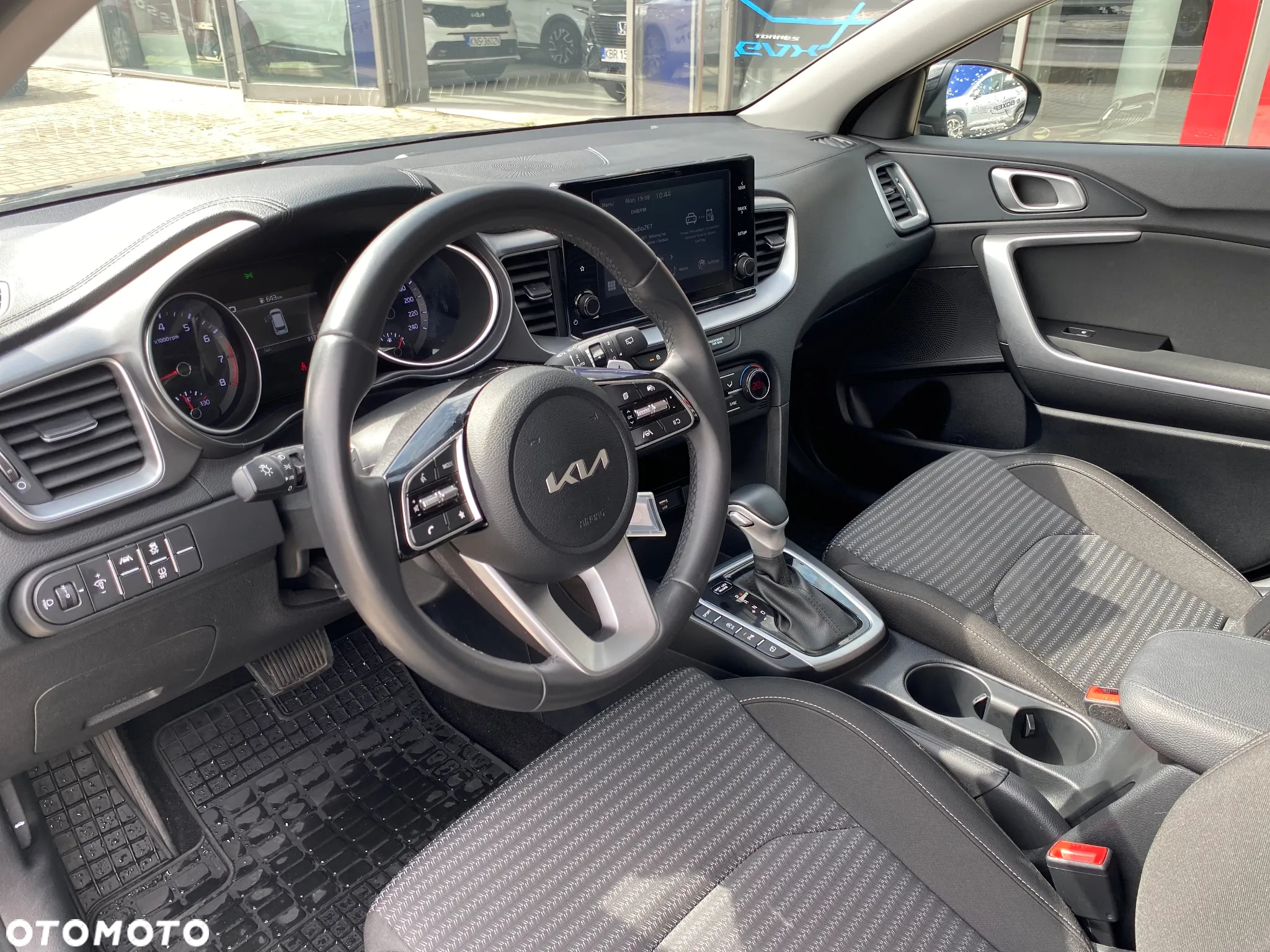 Kia Ceed 1.5 T-GDI M DCT - 9