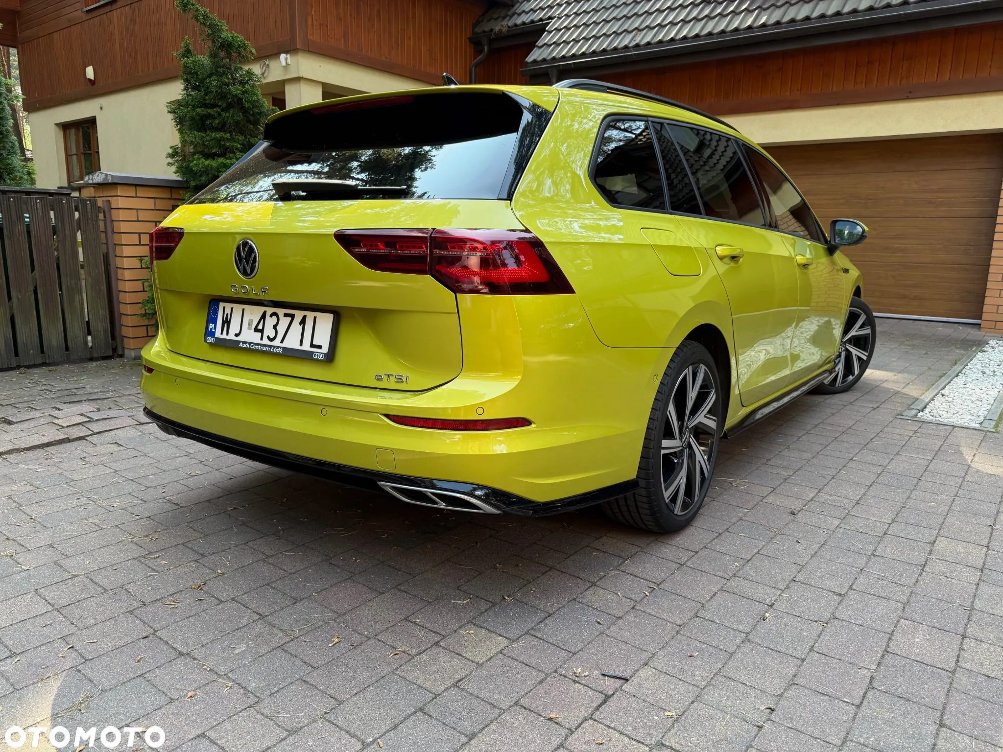 Volkswagen Golf - 4