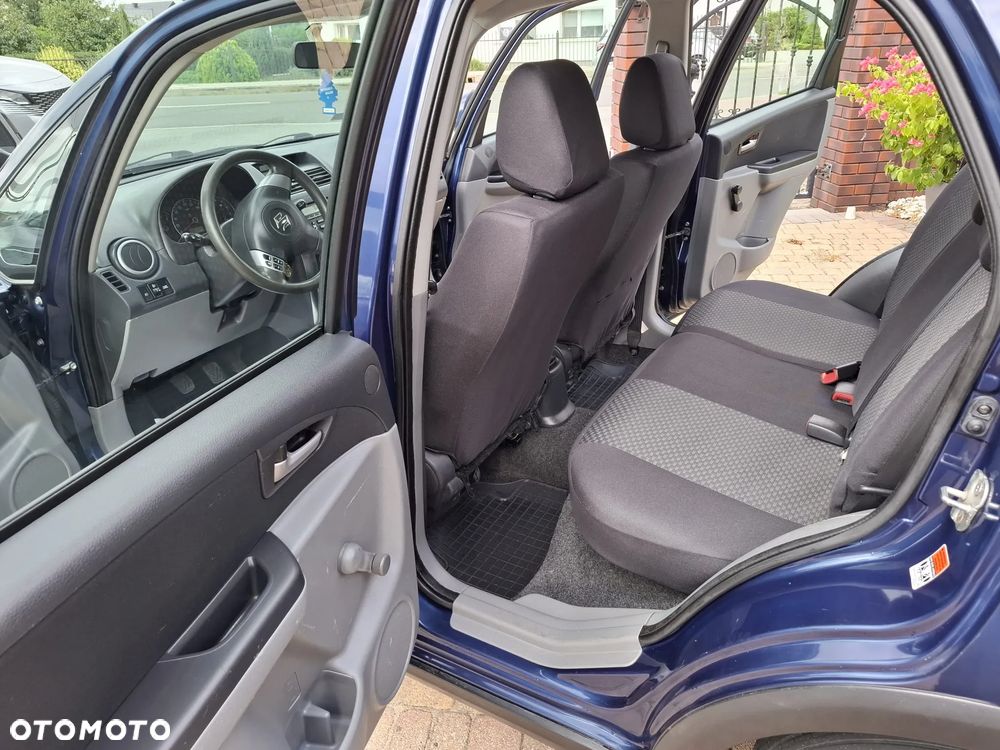 Suzuki SX4 1.6 GLX / Comfort - 12
