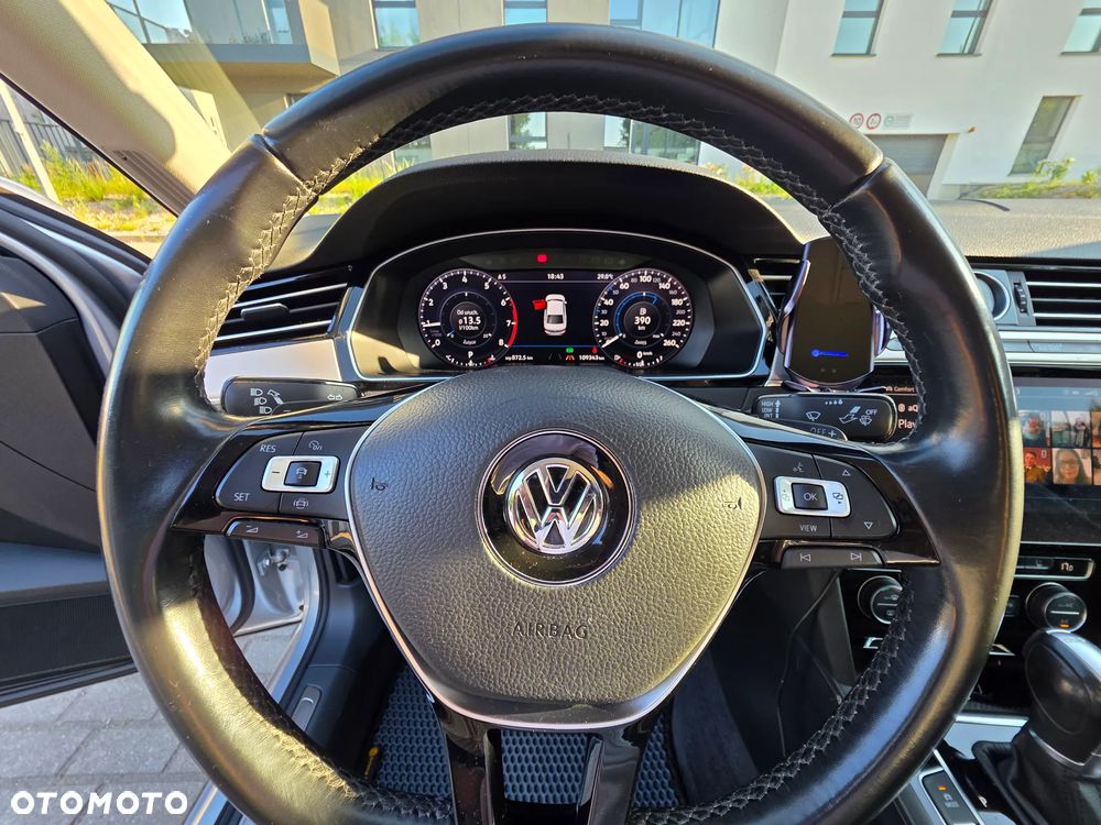 Volkswagen Passat 2.0 TSI 4Mot Highline DSG - 10