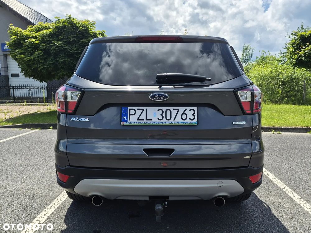 Ford Kuga 1.5 EcoBoost 2x4 Titanium - 25