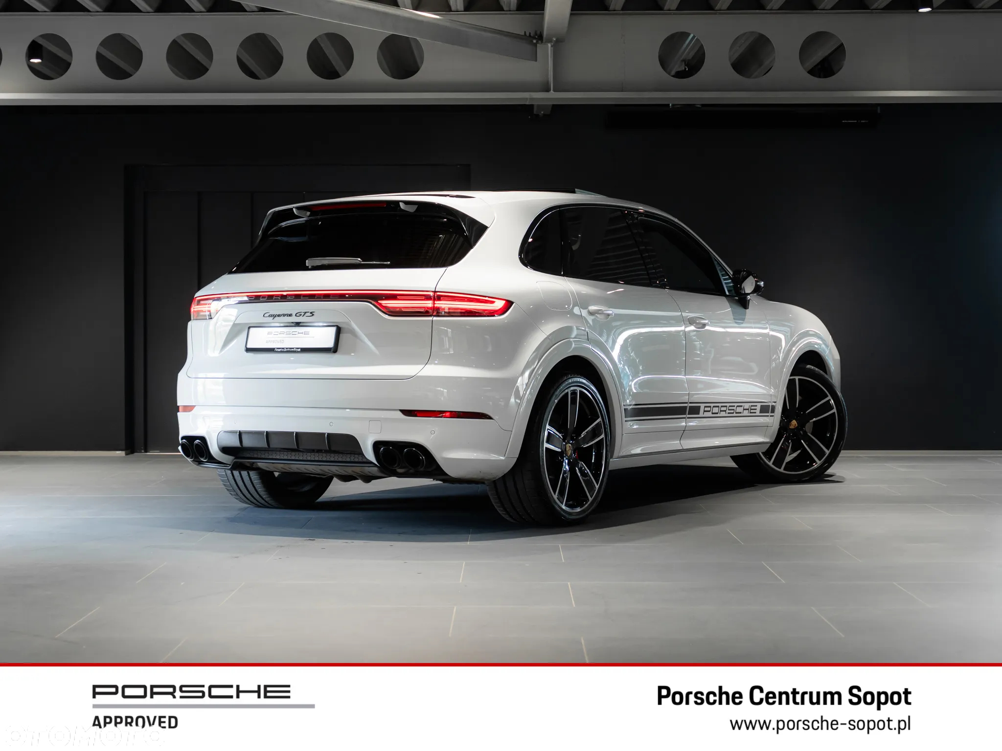 Porsche Cayenne GTS - 5