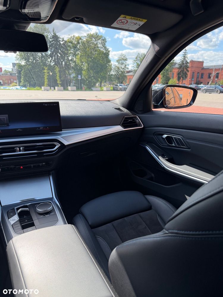 BMW Seria 3 320d xDrive mHEV M Sport - 20