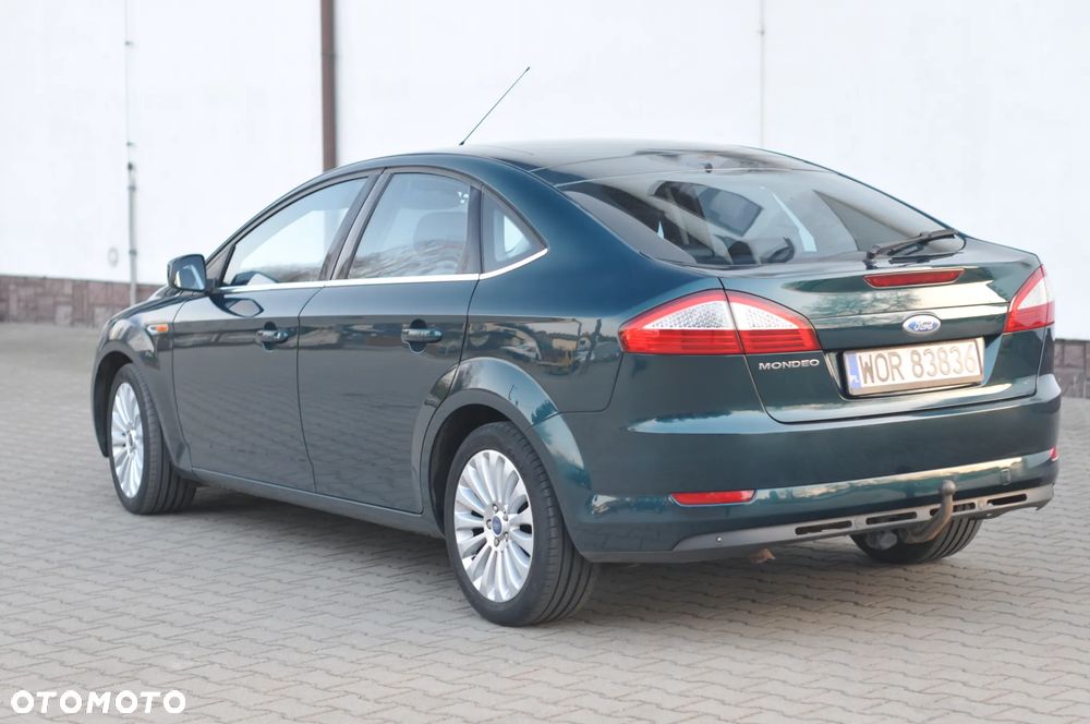 Ford Mondeo 1.8 TDCi Titanium - 17