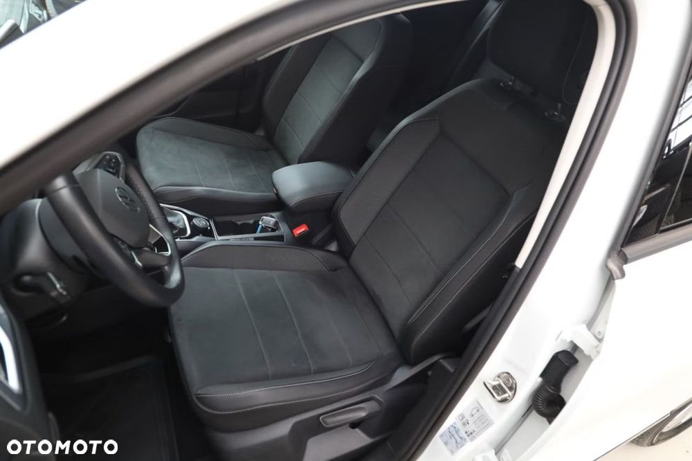 Volkswagen T-Roc 2.0 TDI SCR 4MOTION DSG Style - 26