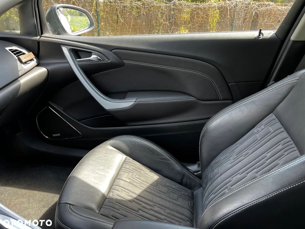 Opel Astra 2.0 CDTI Sport - 14