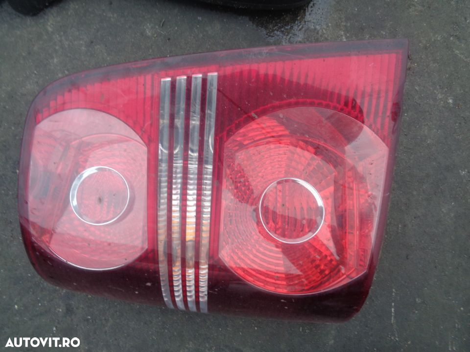 Vand Stop Dreapta-Stanga Volkswagen Touran Facelift din 2011 - 2