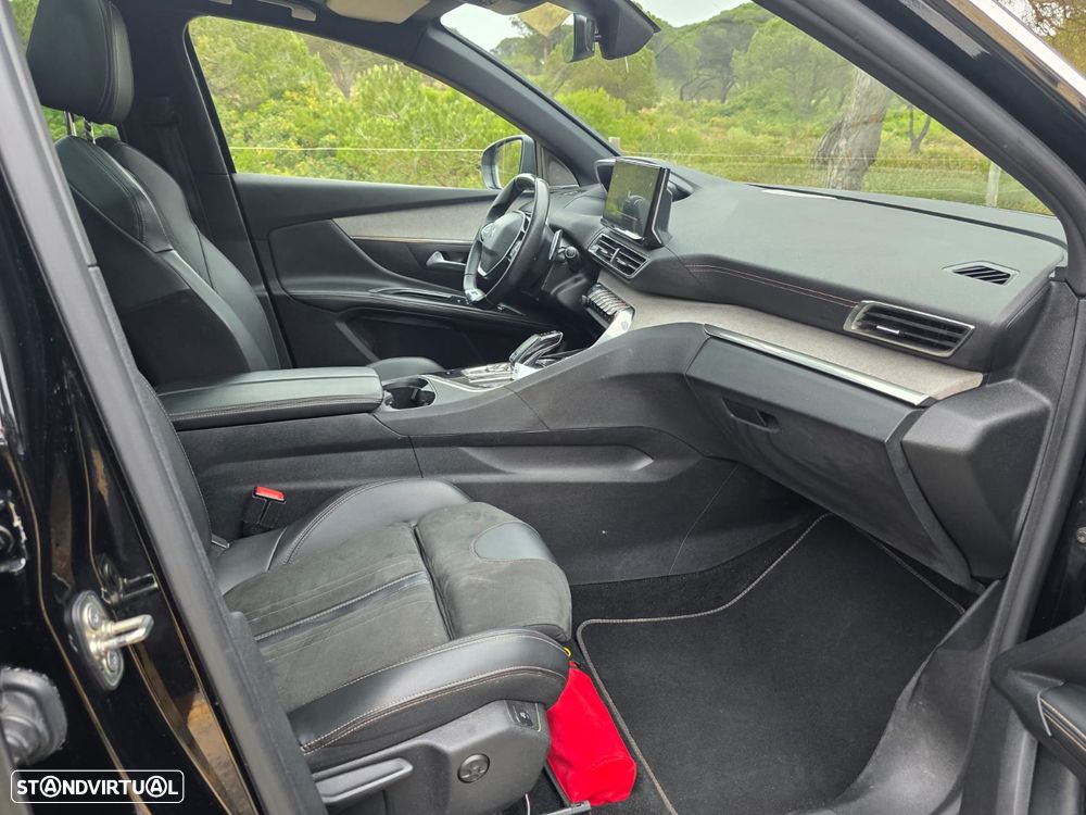 Peugeot 5008 BlueHDI 130 EAT8 GT - 22