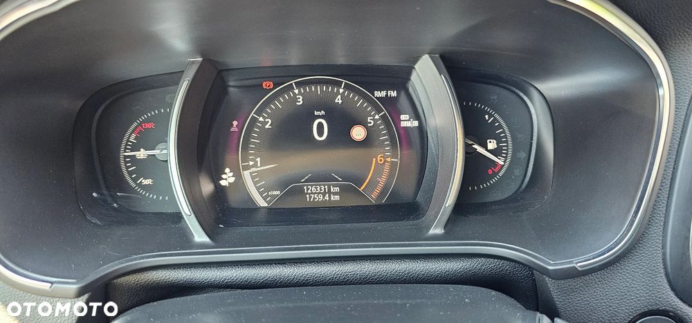 Renault Megane TCe 140 GPF LIMITED - 17