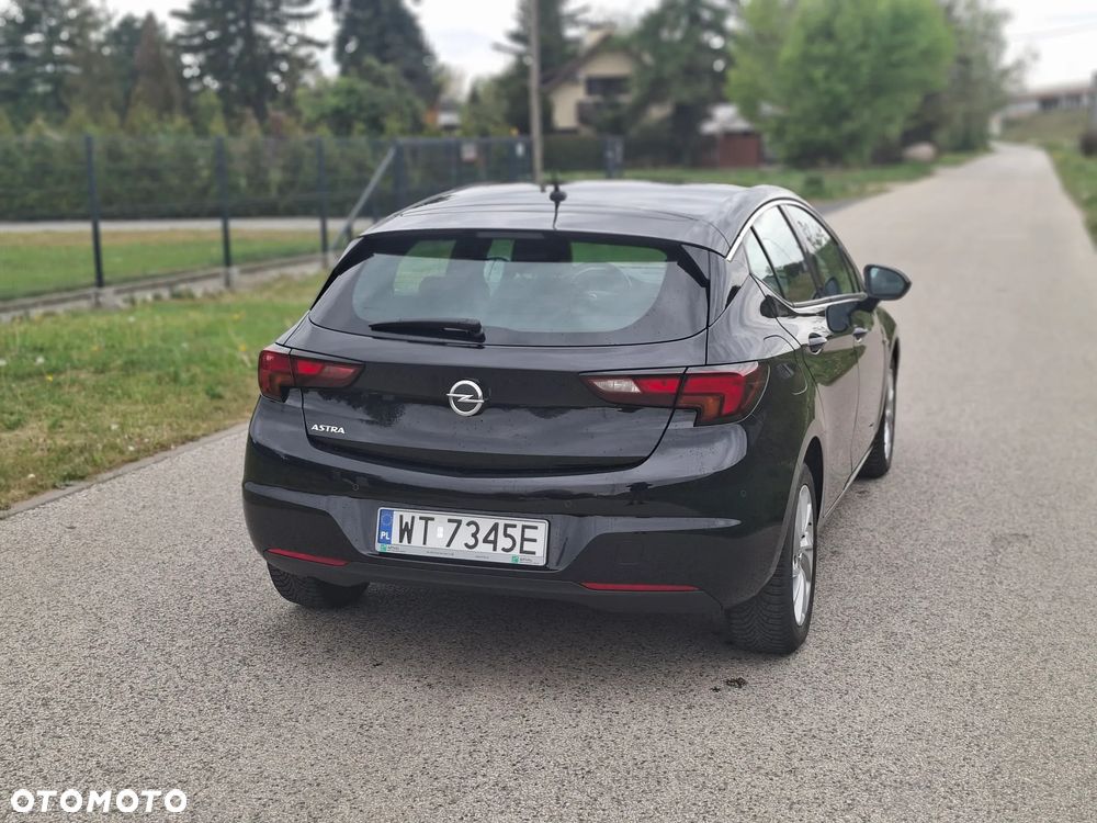 Opel Astra 1.2 T Elegance S&S - 9