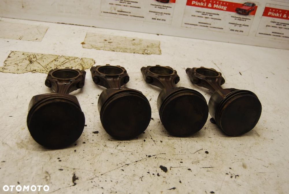 TŁOK KORBOWÓD 027B AUDI A3 8L 1.8 VW SKODA SEAT - 1