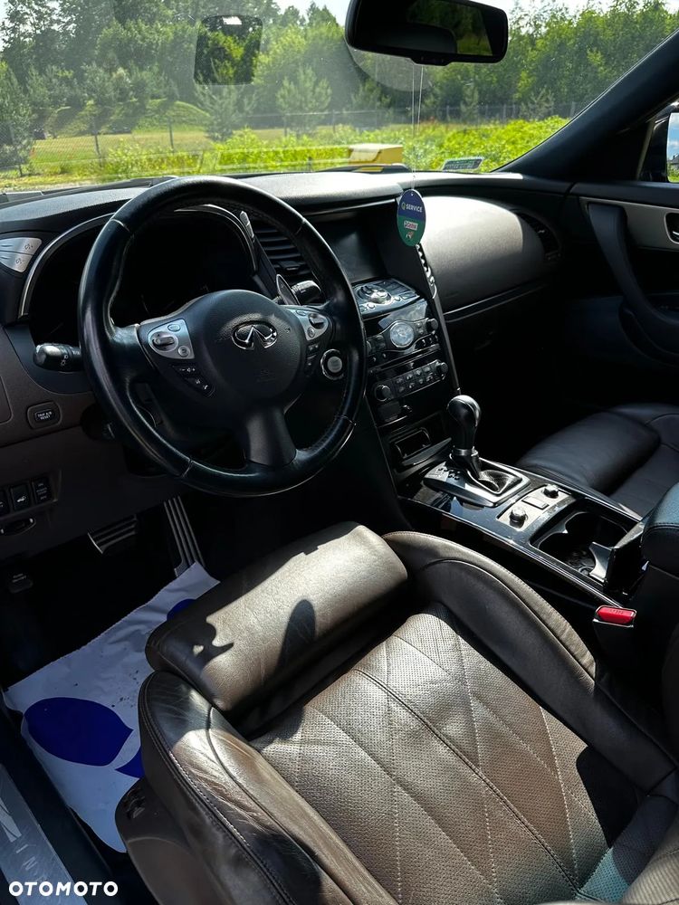 Infiniti Q70 3.0d S Premium - 6