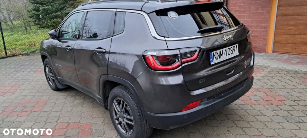 Jeep Compass 1.4 TMair Longitude FWD S&S - 8