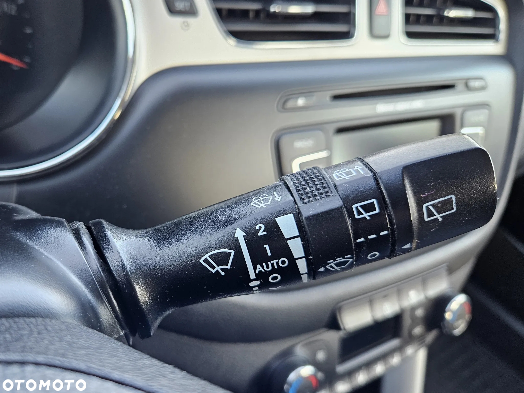Kia Ceed Cee'd 1.6 GDI L - 26