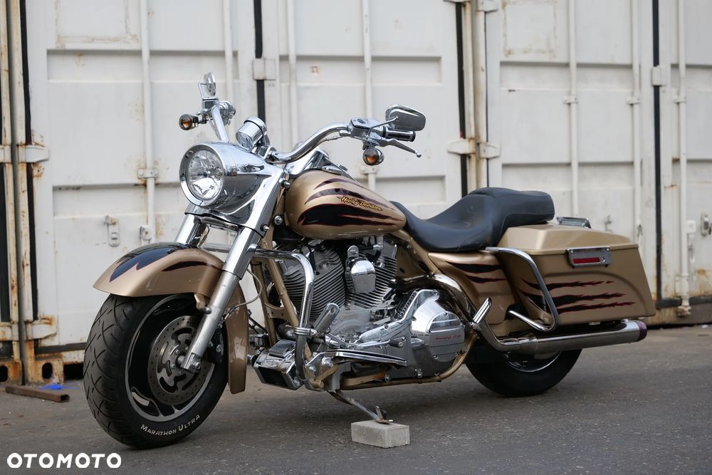 Harley-Davidson Touring Road King - 2