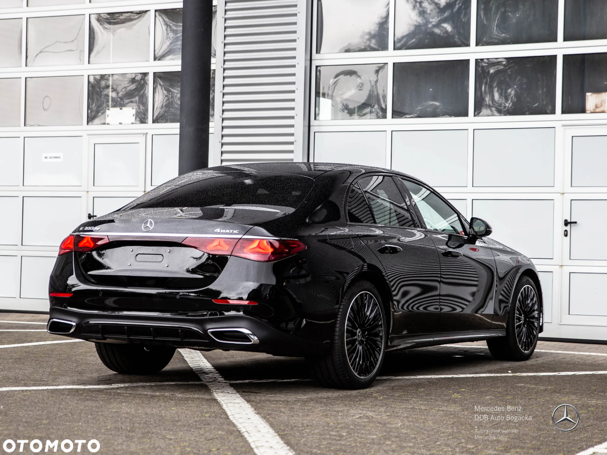 Mercedes-Benz Klasa E 300 de PHEV 4-Matic AMG 9G-Tronic - 5