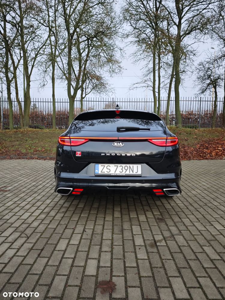 Kia ProCeed - 5