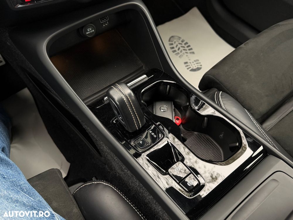 Volvo XC 40 D3 R-Design - 14