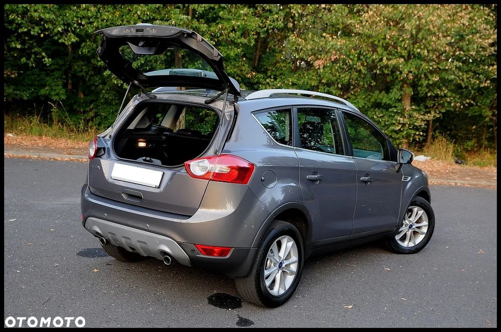 Ford Kuga 2.0 TDCi 4x4 Titanium - 21