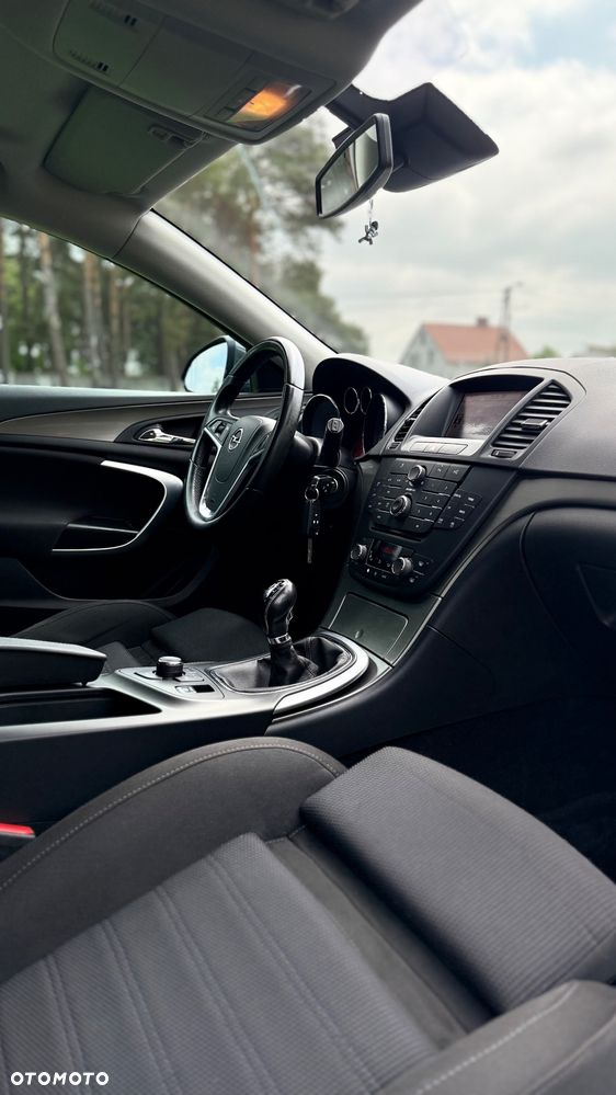 Opel Insignia 1.8 Sport - 13